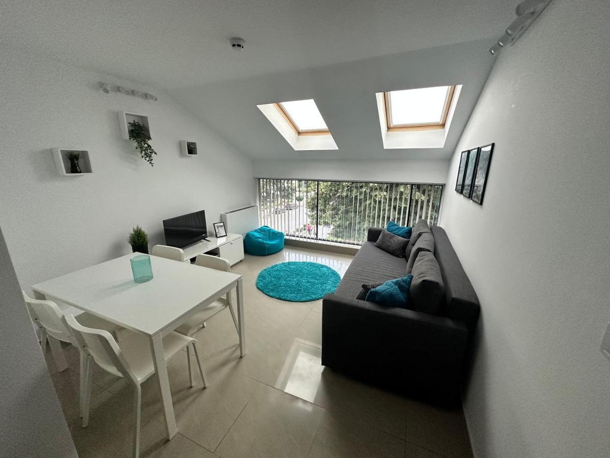 Blue Central Apartment Veliko Tŭrnovo Exterior foto